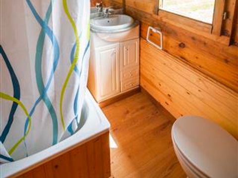 BUNGALOW 4 personnes - VALDERREDIBLE