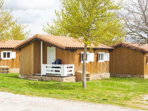 BUNGALOW 4 personnes - VALDERREDIBLE