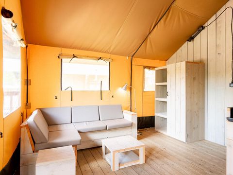 TENTE TOILE ET BOIS 6 personnes - Nomade