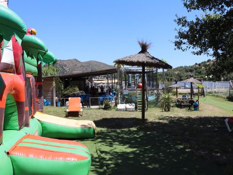 Camping Portes de Canigou - Camping Pyrénées-Orientales - Image N°2