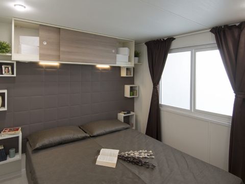 VILLA 5 personnes - Premium Family 2 chambres avec terrasse et vue mer