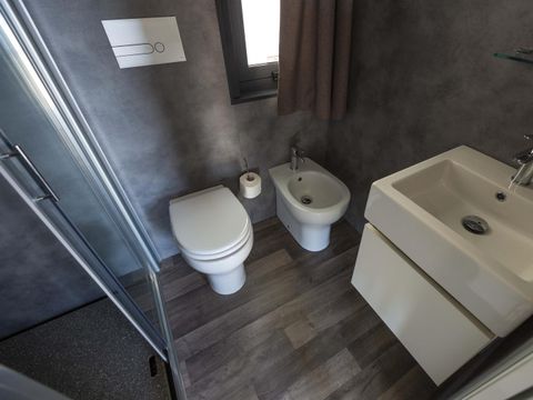 VILLA 4 personnes - Deluxe 2 chambres avec terrasse et piscine