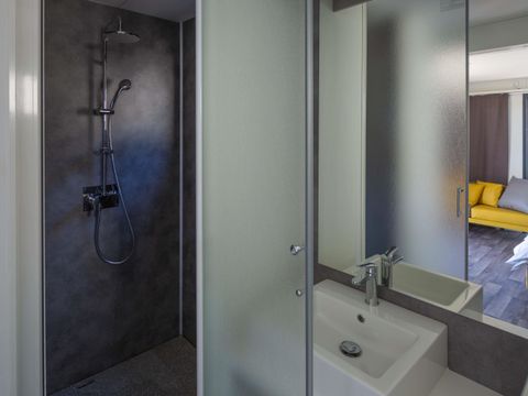 VILLA 2 personnes - Luxury couple avec terrasse et vue mer (pas de cuisine)