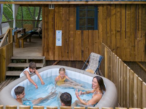 CHALET 5 personnes - CHALET KENYA. STANDARD AVEC SPA