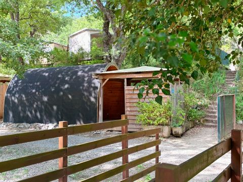 HÉBERGEMENT INSOLITE 2 personnes - POD CABANE. ECO