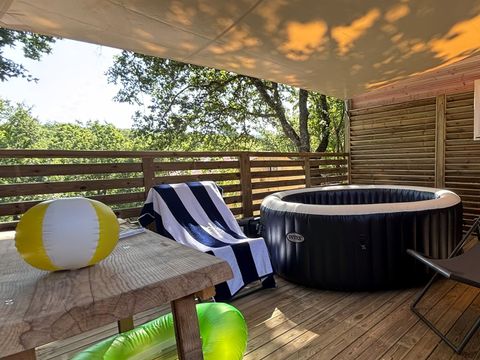 CHALET 4 personnes - CHALET TIKAL. CONFORT AVEC SPA