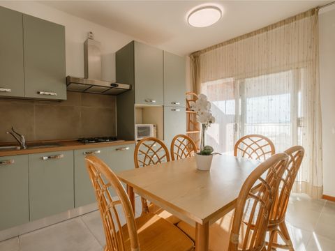 APPARTEMENT 4 personnes - LE VILLETTE 40 m²