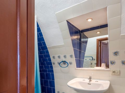 APPARTEMENT 5 personnes - Appartement Libeccio Tour Turbolo au deuxième étage