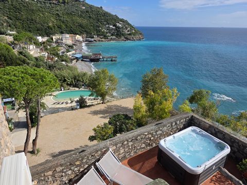 APPARTEMENT 4 personnes - Appartement Grecale Turbolo Tower au dernier étage avec une grande terrasse
