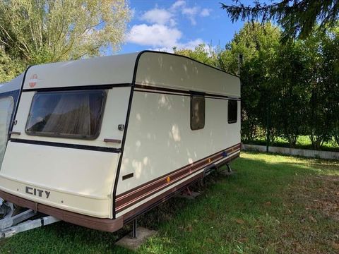 CARAVANE 2 personnes - 12 m²