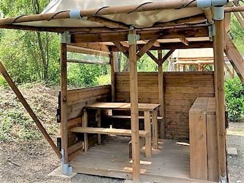 Insolite 2 personnes - Bivouac SANS literie.