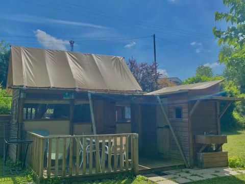 CHALET 4 personnes - La Cabane avec Sanitaires. Arrivée 16h Départ 10h. Max