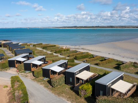 BUNGALOW 2 personnes - Tiny House 1 chambre Vue Mer