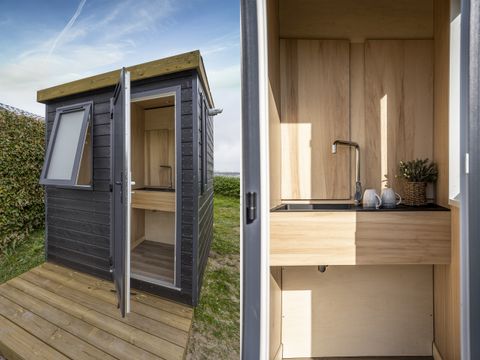 BUNGALOW 4 personnes - Cabane 2 chambres  Vue Mer (avec sanitaires privatifs sur l'emplacement)