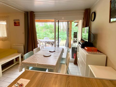 GÎTE 4 personnes - COTTAGE 4 PERSONNES - ARBOUSIERS