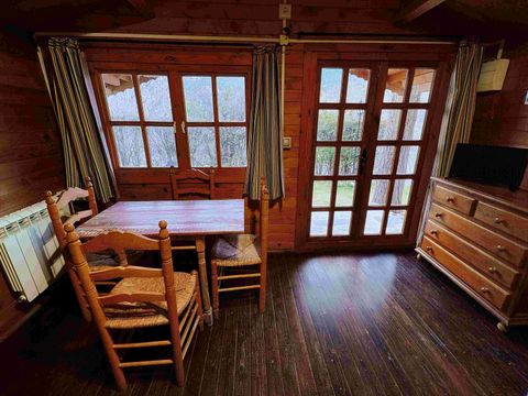 CHALET 4 personnes - VELETA avec cuisine