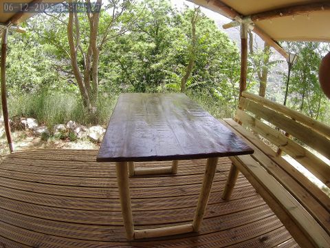 HÉBERGEMENT INSOLITE 3 personnes - VACARES glamping tente de luxe