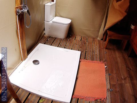 HÉBERGEMENT INSOLITE 3 personnes - VACARES glamping tente de luxe