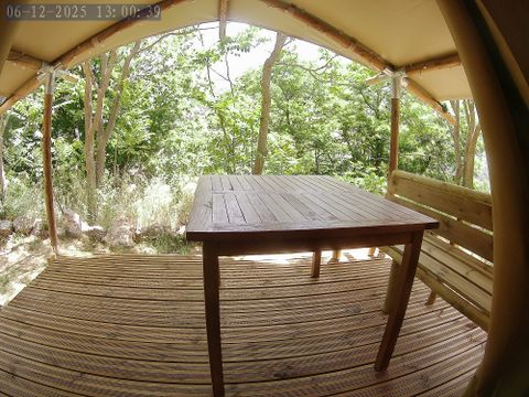 HÉBERGEMENT INSOLITE 3 personnes - GOTERON tente  glamping de luxe