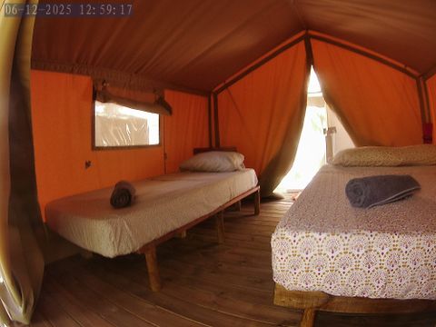 HÉBERGEMENT INSOLITE 3 personnes - GOTERON tente  glamping de luxe
