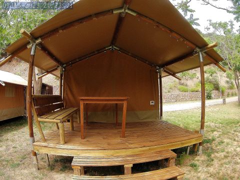 HÉBERGEMENT INSOLITE 3 personnes - GOTERON tente  glamping de luxe