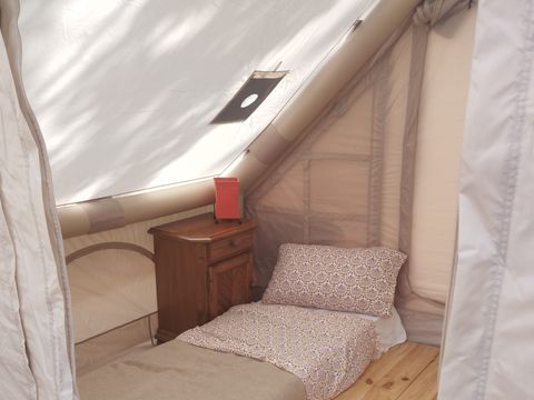 HÉBERGEMENT INSOLITE 4 personnes - PIEDRA VENTANA