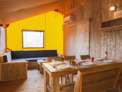 Tente en toile et en bois 6 personnes - Tente Safari Lodge | 3 Ch. | 6 Pers. | Terrasse surélevée | Clim.