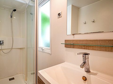 MOBILHOME 6 personnes - Comfort XL | 3 Ch. | 4/6 Pers. | Terrasse surélevée | Clim.
