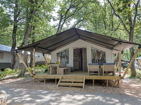 Tente en toile et en bois 6 personnes - Aminess Maravea - Tente Safari + sanitaires (6P)
