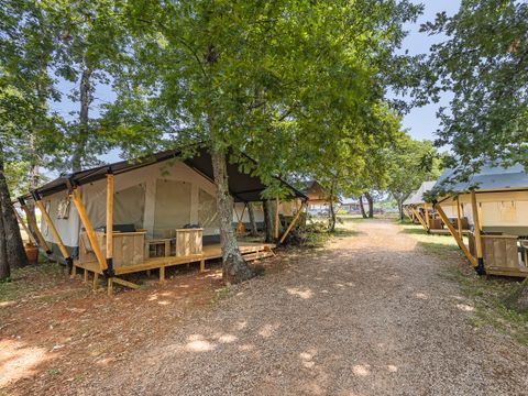TENTE TOILE ET BOIS 5 personnes - Aminess Maravea - Tente Safari Confort + climatisation