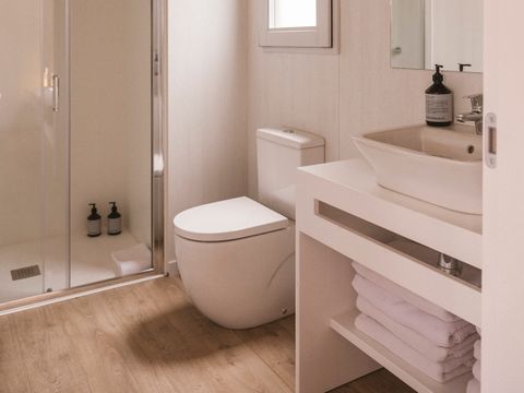 MOBILHOME 2 personnes - FAMILY WOOD