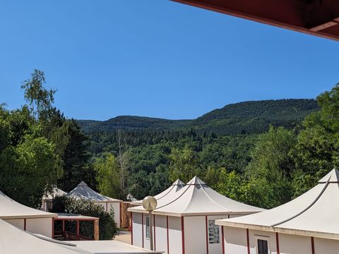 Camping Ushuaïa Villages - Le Village des Sources - Camping Hérault - Image N°18