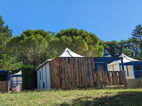 Camping Ushuaïa Villages - Le Village des Sources - Camping Hérault - Image N°13