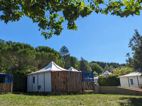 Camping Ushuaïa Villages - Le Village des Sources - Camping Hérault - Image N°15