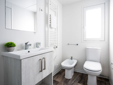 LODGE 4 personnes - Lodge Superior Animaux Admis