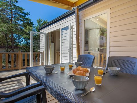 MOBILHOME 5 personnes - Confort + Raimu