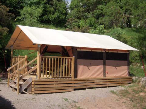 TENTE 4 personnes - LODGE - Sans sanitaires