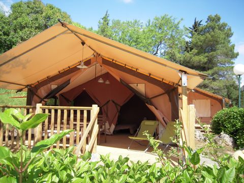 TENTE 4 personnes - LODGE - Sans sanitaires