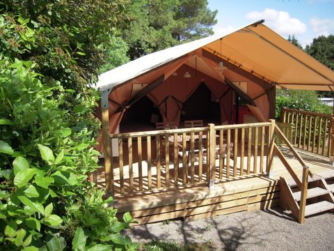 TENTE 4 personnes - LODGE - Sans sanitaires