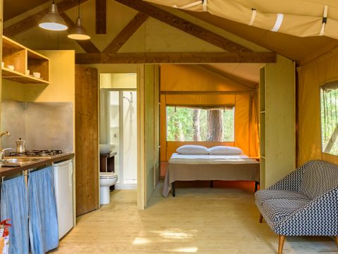 Tente en toile et en bois 6 personnes - Big Country Lodge