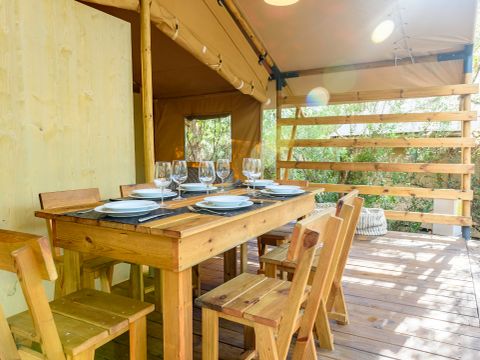 Tente en toile et en bois 6 personnes - Big Country Lodge