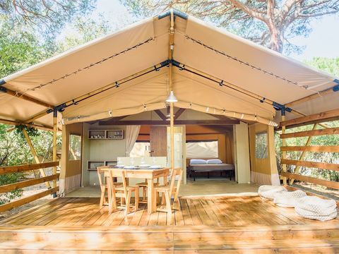 Tente en toile et en bois 5 personnes - Country Lodge