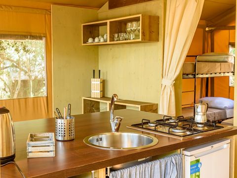 Tente en toile et en bois 5 personnes - Country Lodge