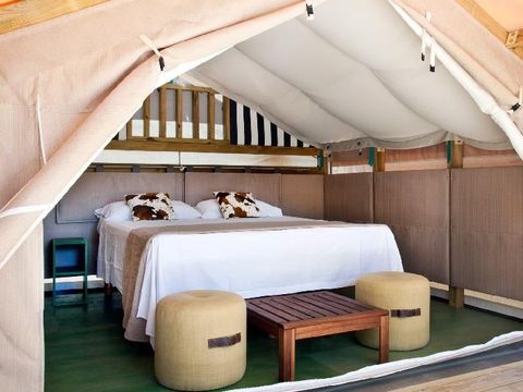 Tente en toile et en bois 2 personnes - Mini Lodge - sans sanitaire