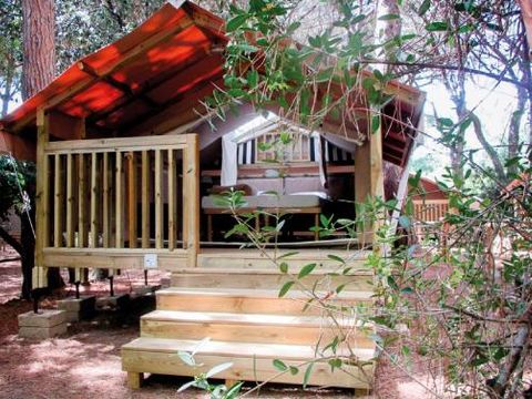 Tente en toile et en bois 2 personnes - Mini Lodge - sans sanitaire