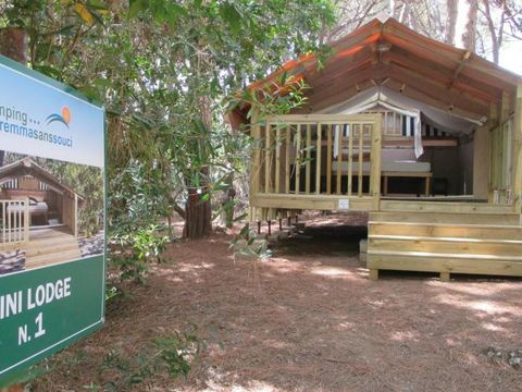 Tente en toile et en bois 2 personnes - Mini Lodge - sans sanitaire
