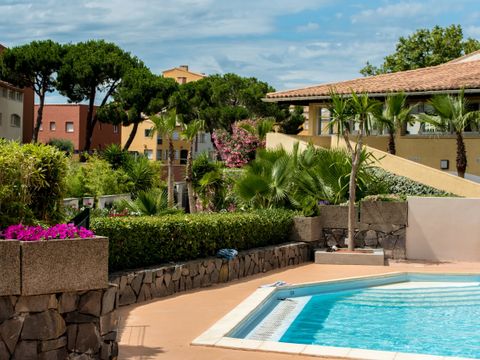 STUDIO 4 personnes - Studio-Cabine 4 personnes climatisé