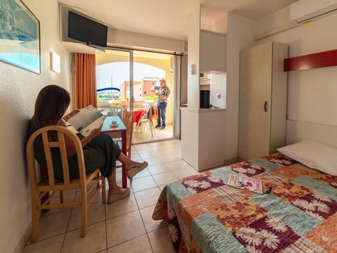 STUDIO 4 personnes - Studio-Cabine 4 personnes climatisé