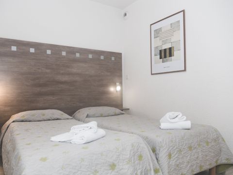 APPARTEMENT 4 personnes - 2 pièces 4 personnes lits simples