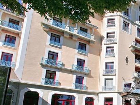 Appart'Hôtel Le Splendid d'Allevard - Camping Isère - Image N°5